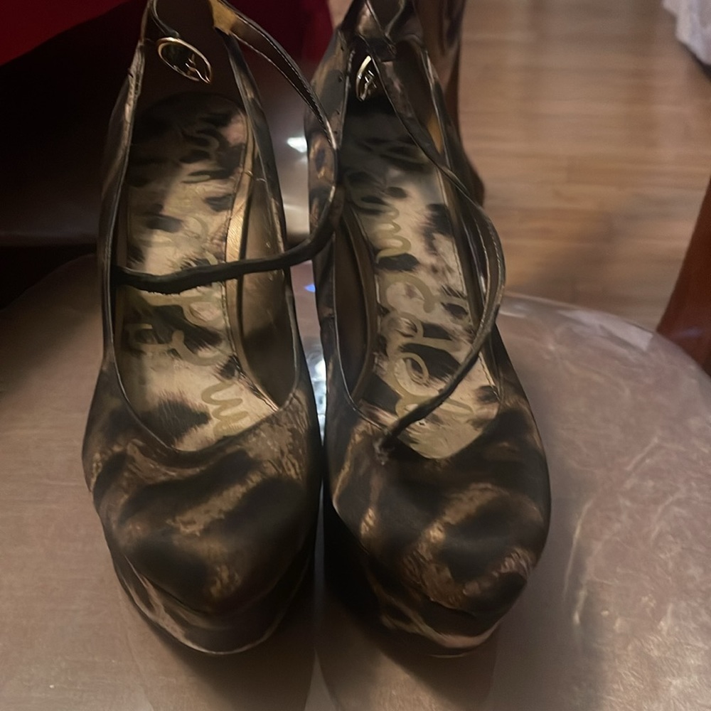 Used leopard platforms. - Picture 2 of 3
